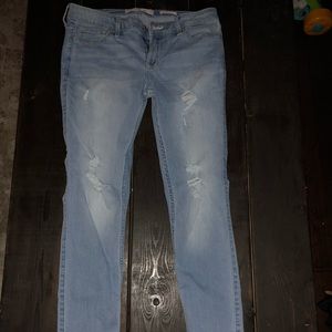 Hollister Low Rise Super Skinny Jeans - Size 9R